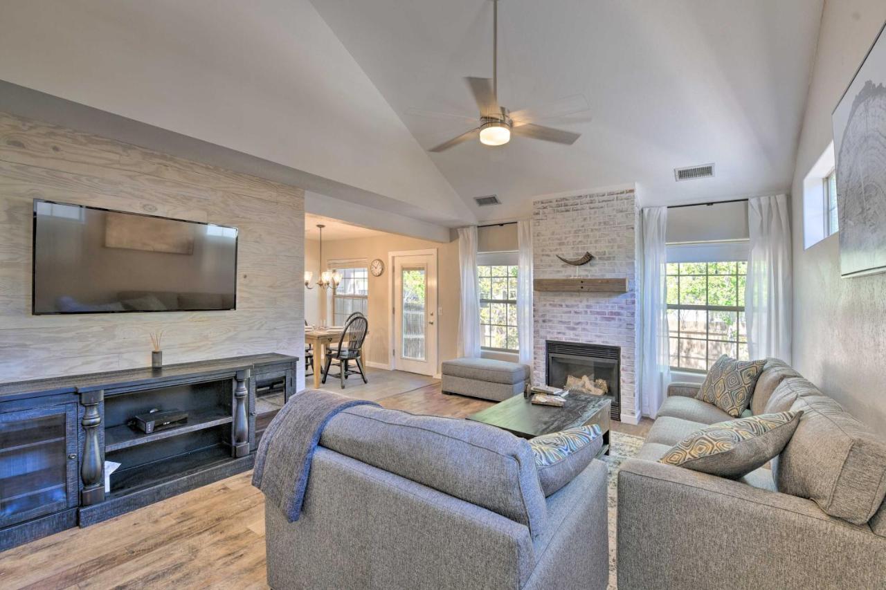 Modern Flagstaff Home With Bbq Walk Downtown! Exterior photo